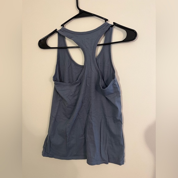 Nike tank tops - Picture 2 of 5